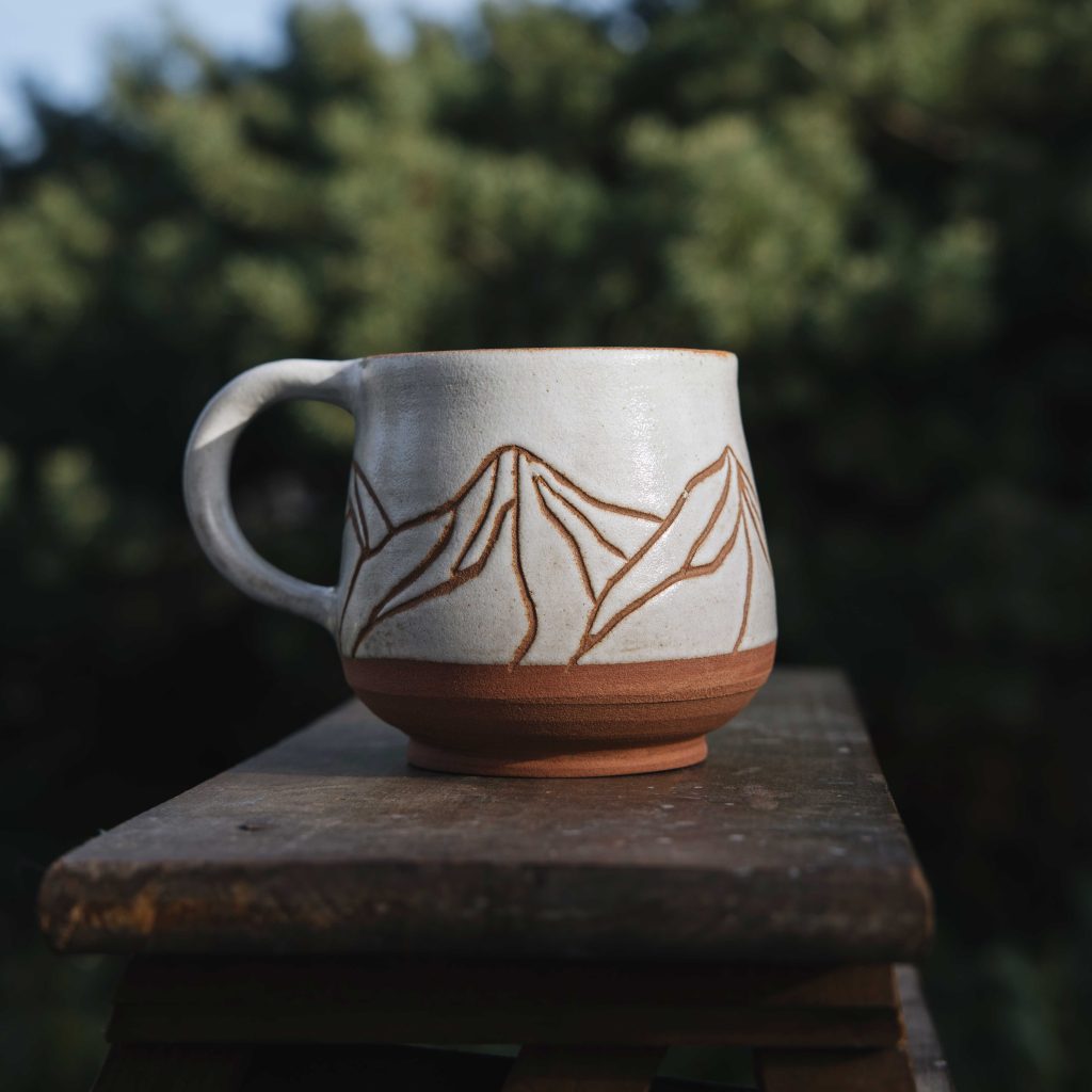 Mug cimes enneigées